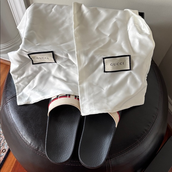 Gucci Cream and Black Logo Slides Size 36 - Picture 4 of 6